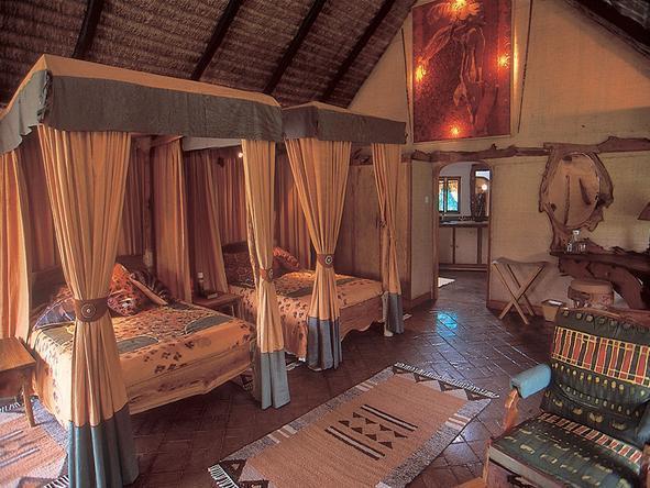 Chui Lodge - Bedroom1